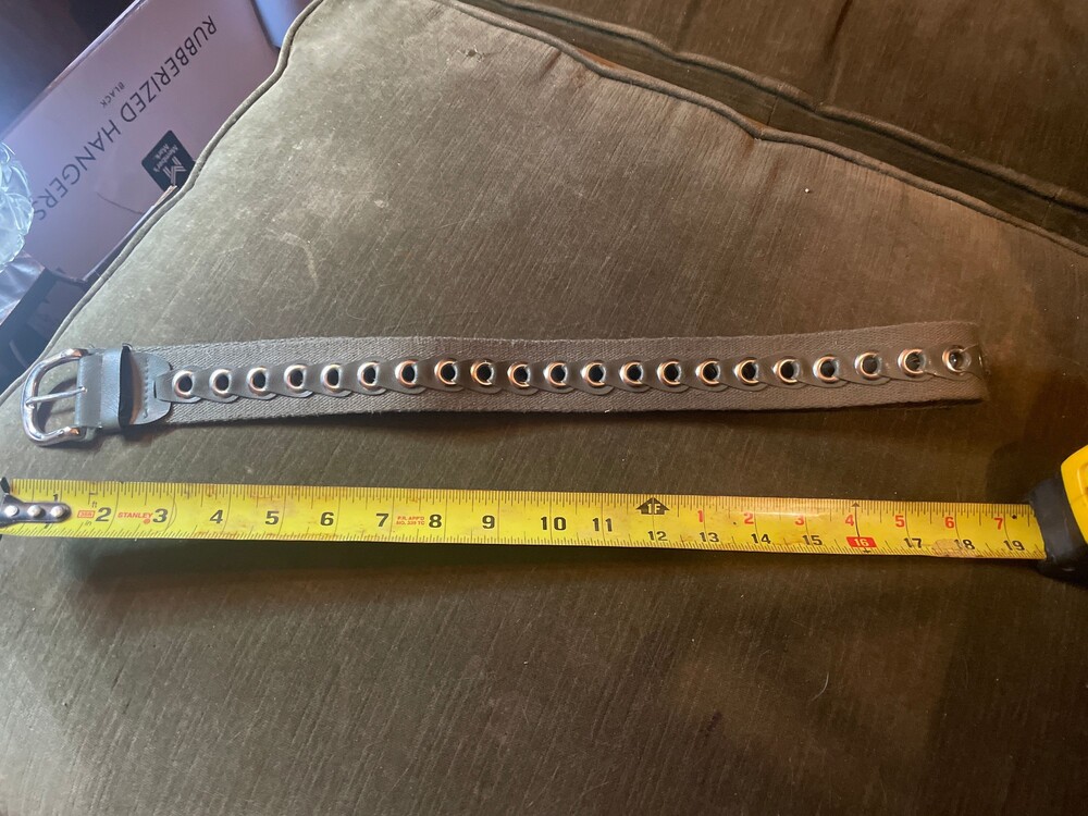 Green khaki military style belt